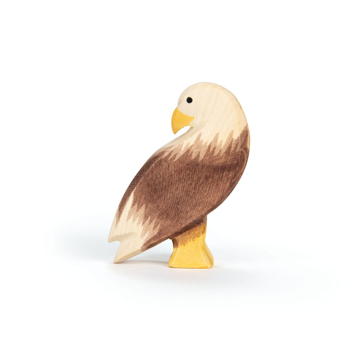 17202 Ostheimer Seeadler stehend