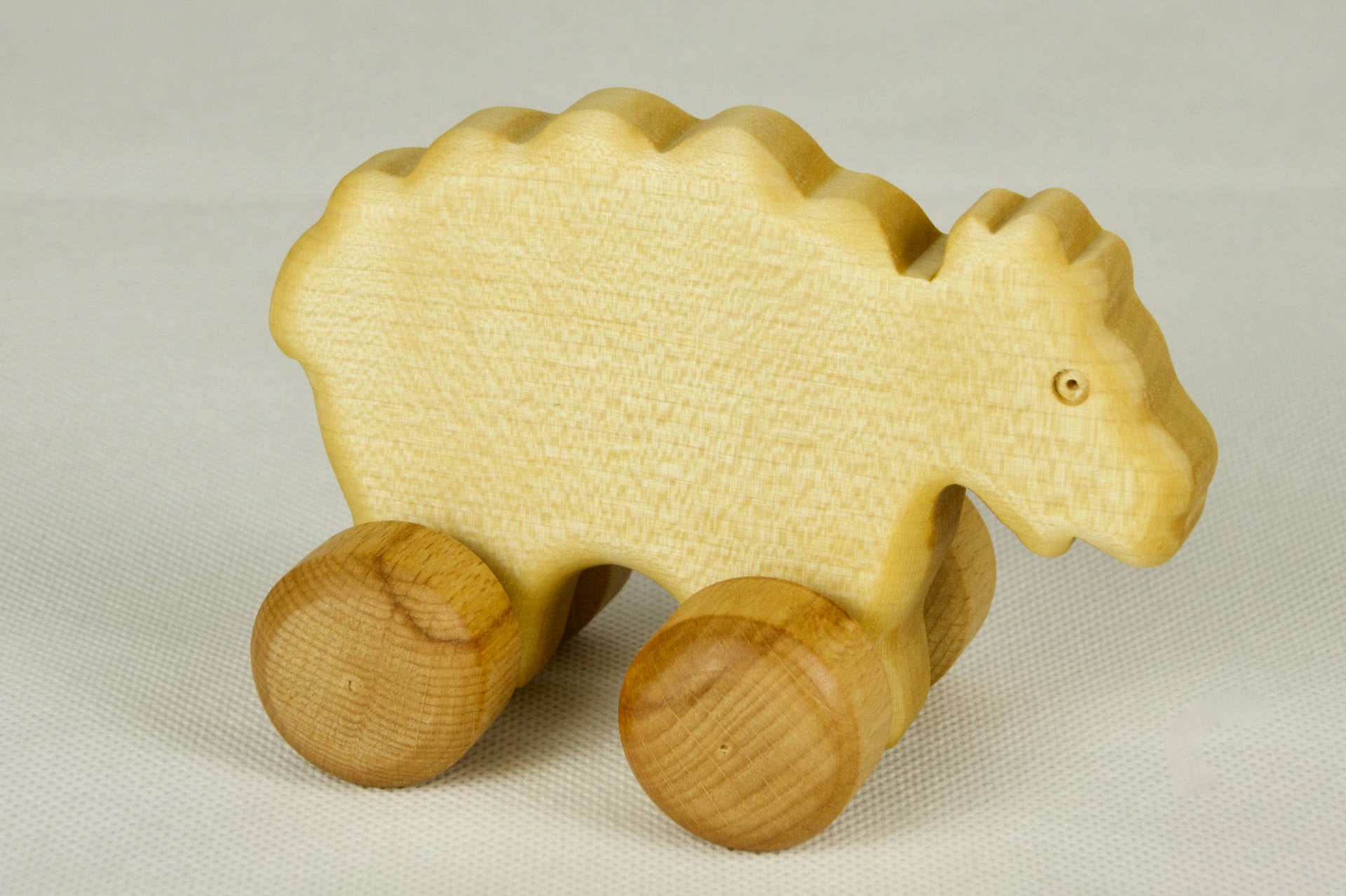 Rolltier Schaf in Ahorn