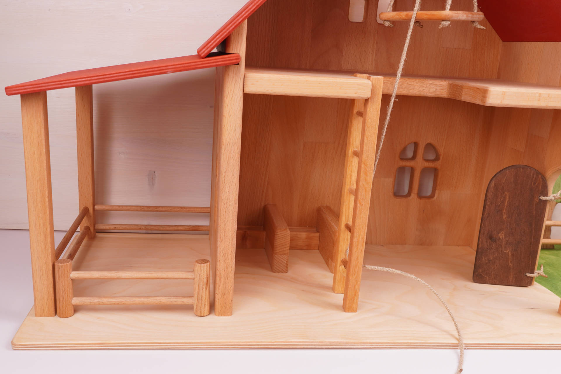 Bauernhof maxi mit Aufzug Baum und Zäunen