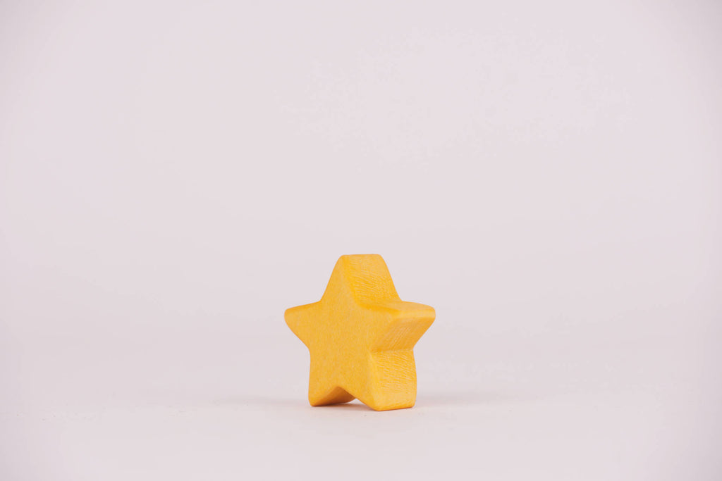 Stern goldgelb