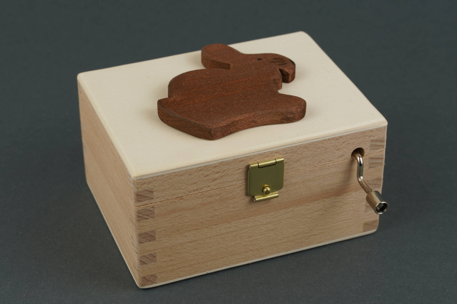 Schatzkiste Hase mit Spielwerk