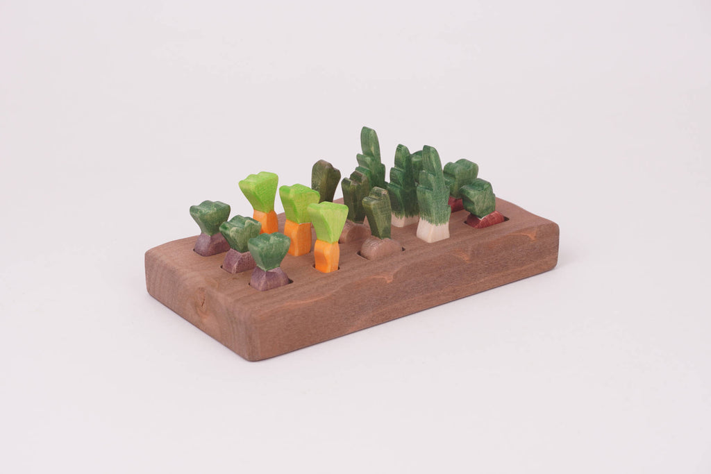 Gartenbeet für Gemüse braun