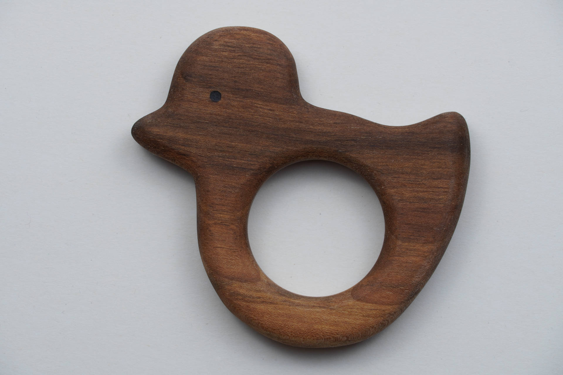 Greifring Ente Nussbaum