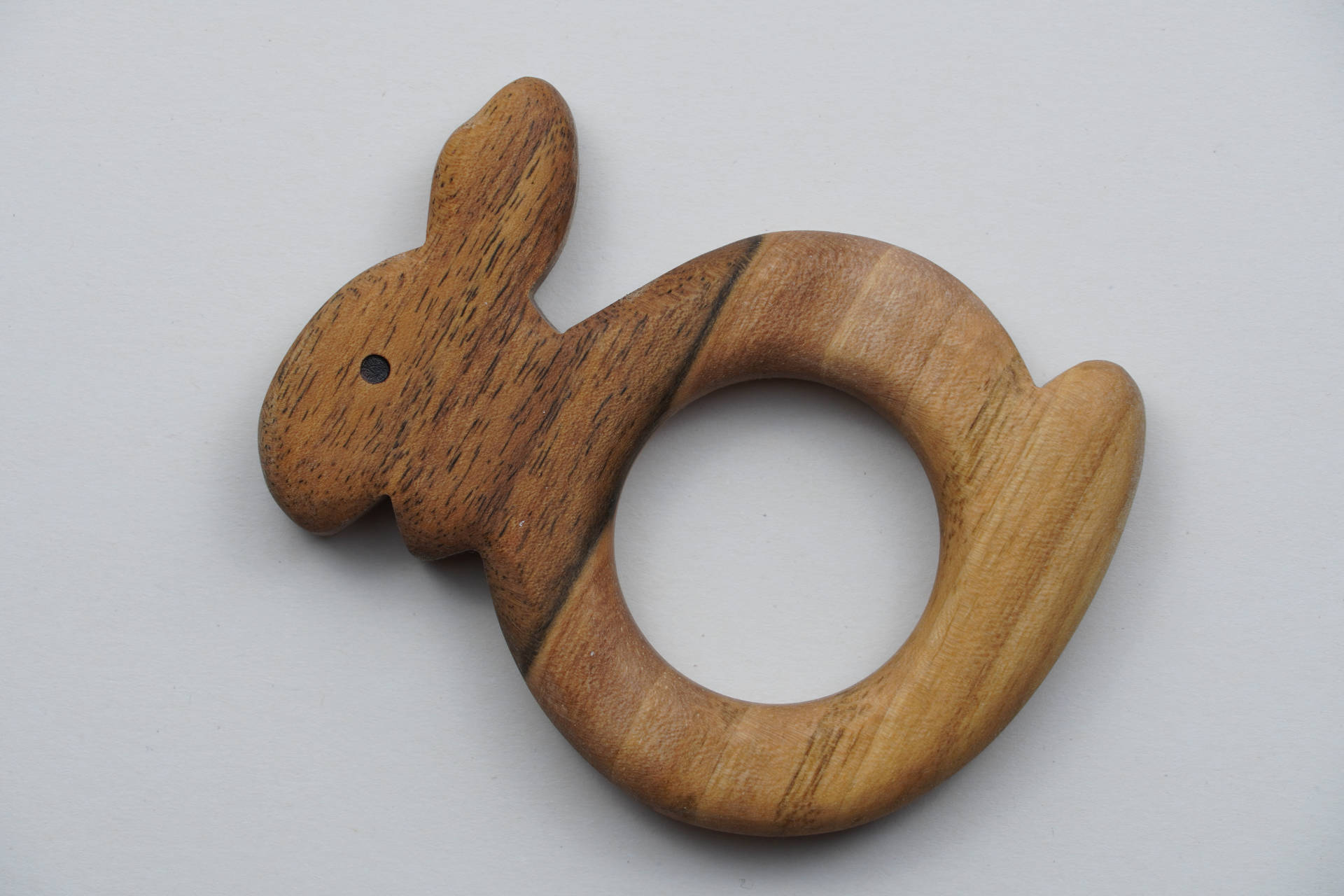 Greifring Hase Nussbaum