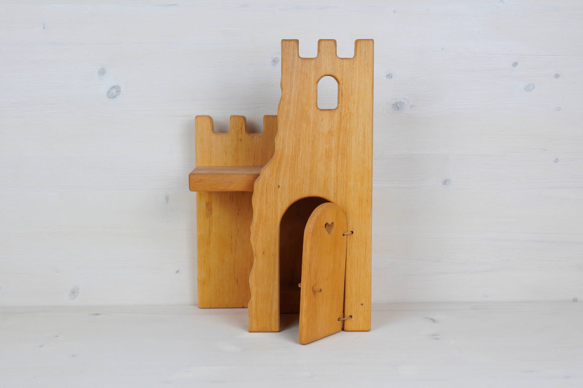 WC-Haus 32 cm hoch 20x12 cm