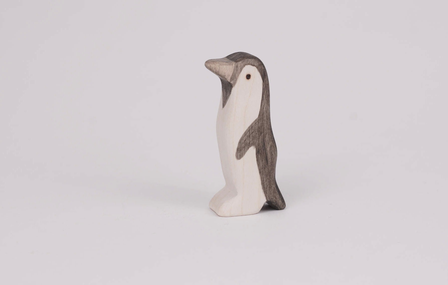 Pinguin groß Kopf oben