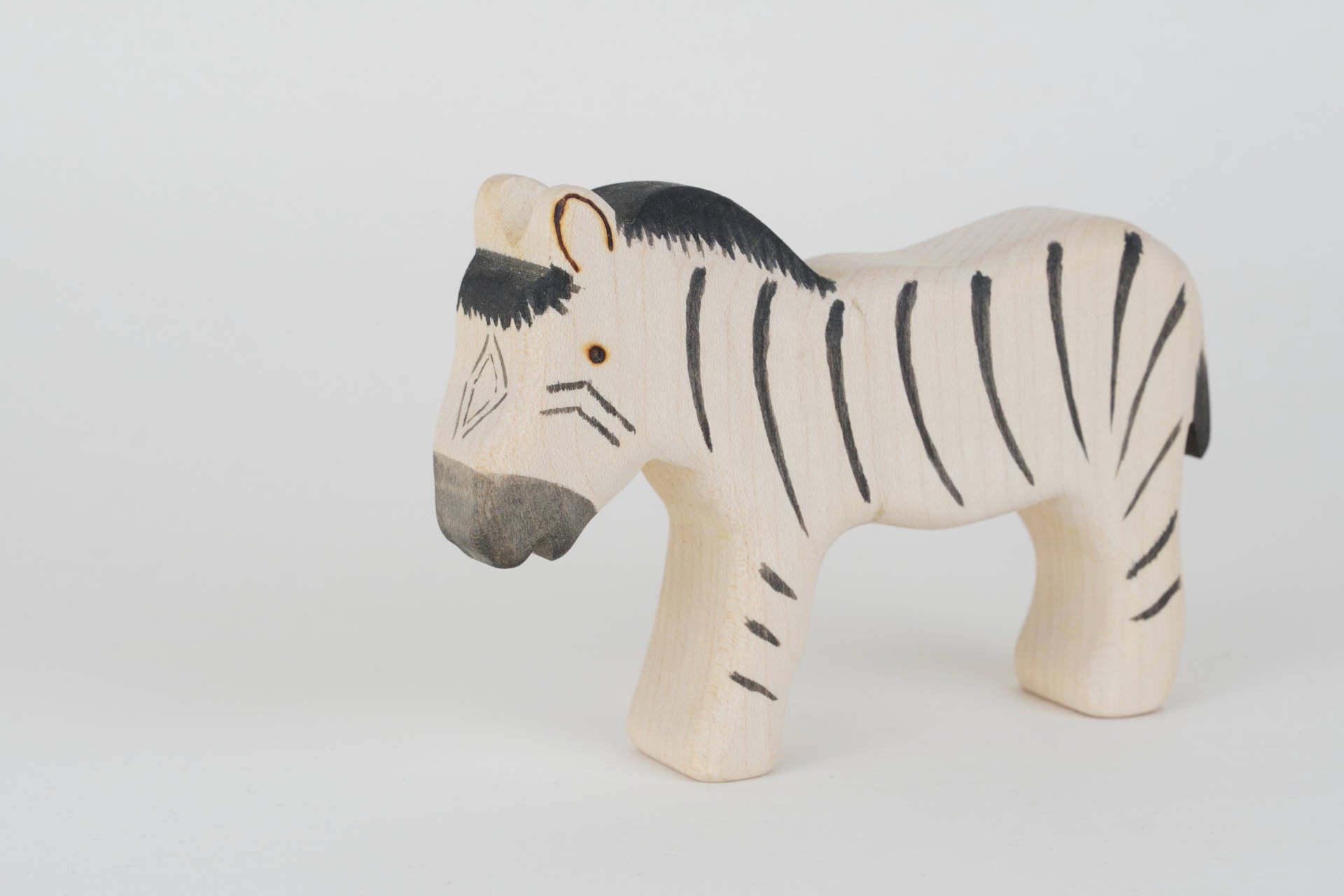 Zebra groß fressend