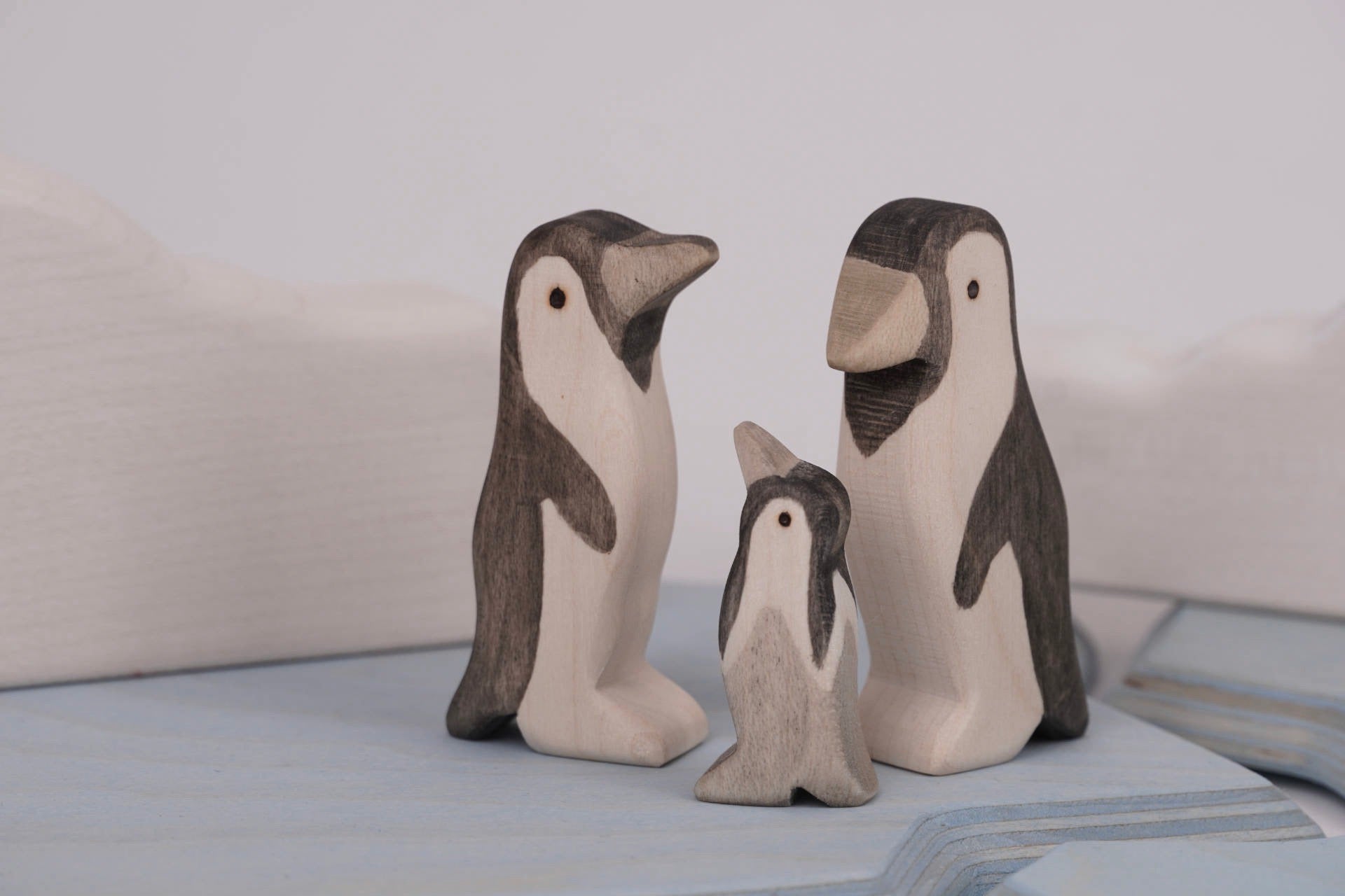 Pinguin groß Kopf unten