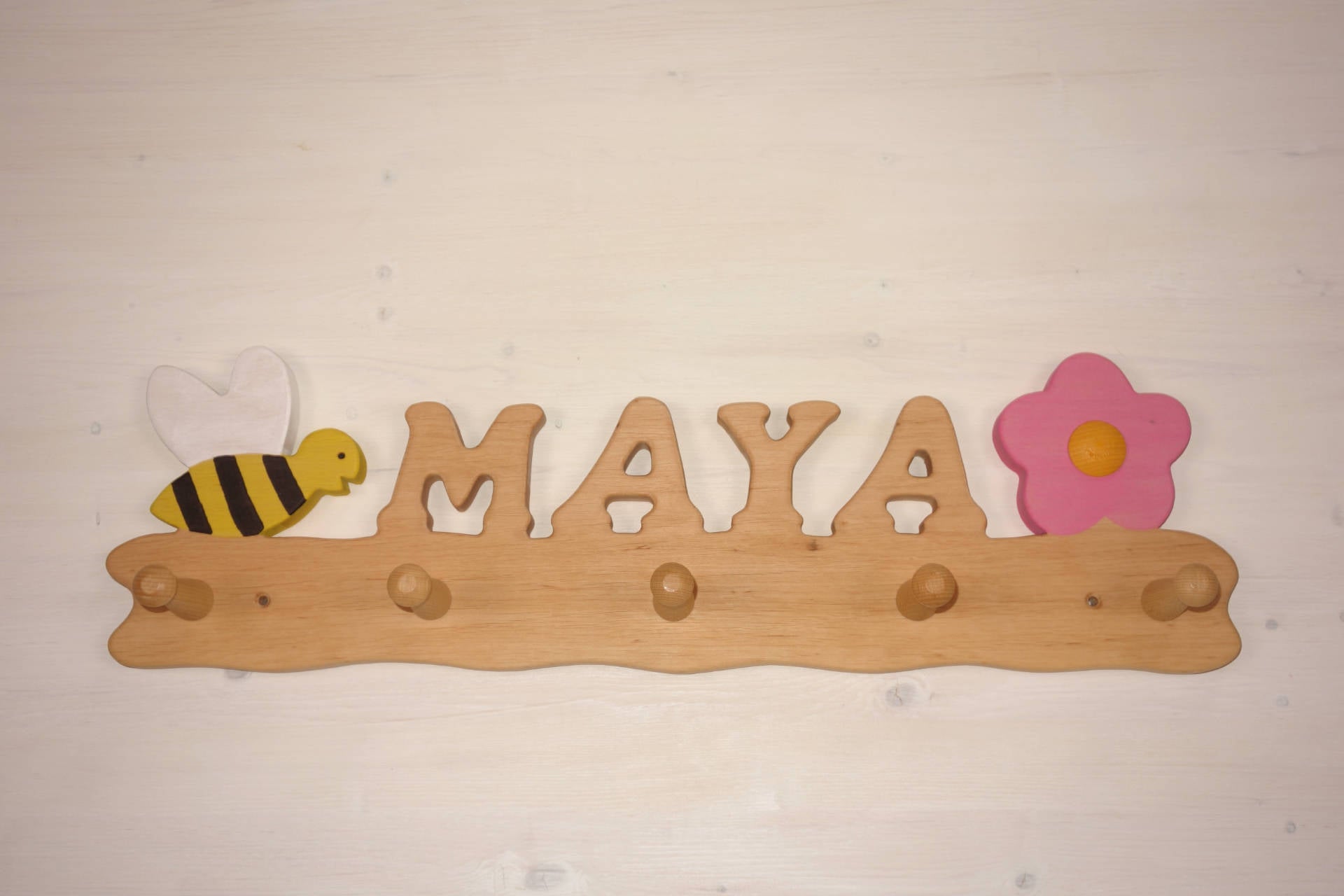 Garderobe Maya mit Biene und Blume 5 Haken