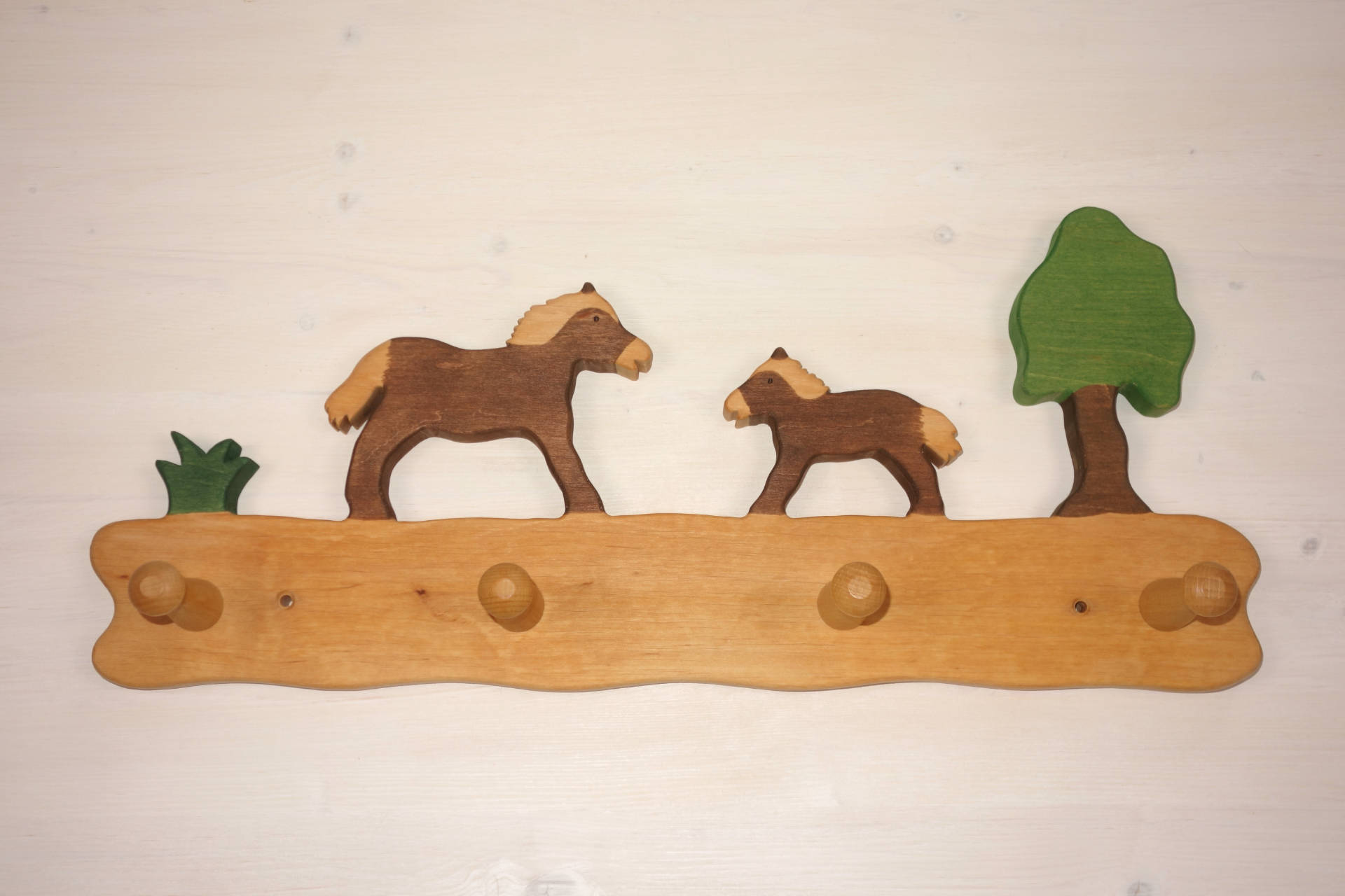 Garderobe Pferde mit Baum 4 Haken