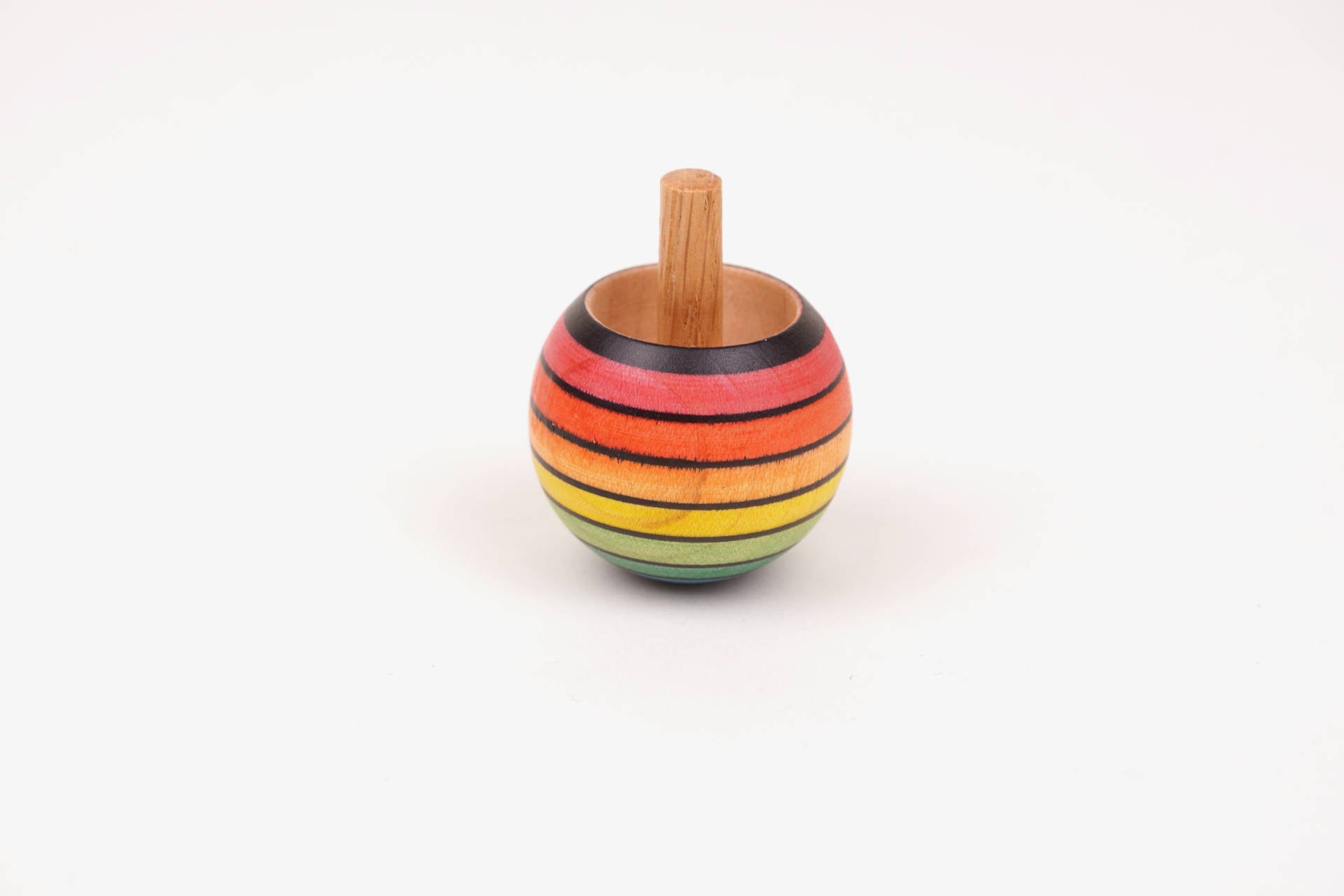 Mader Umdrehkreisel Regenbogen rot