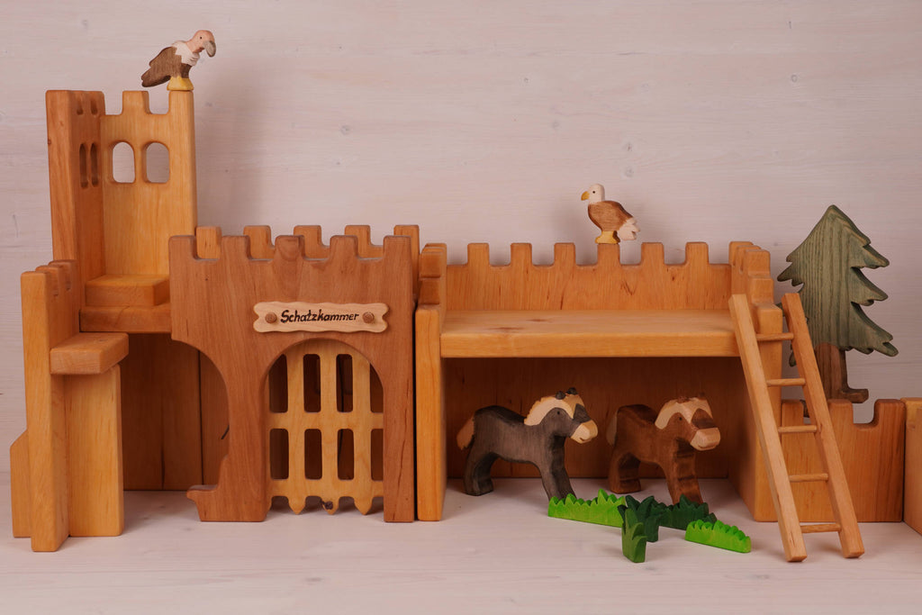 Pferdestall Höhe 22 cm 30x16 cm