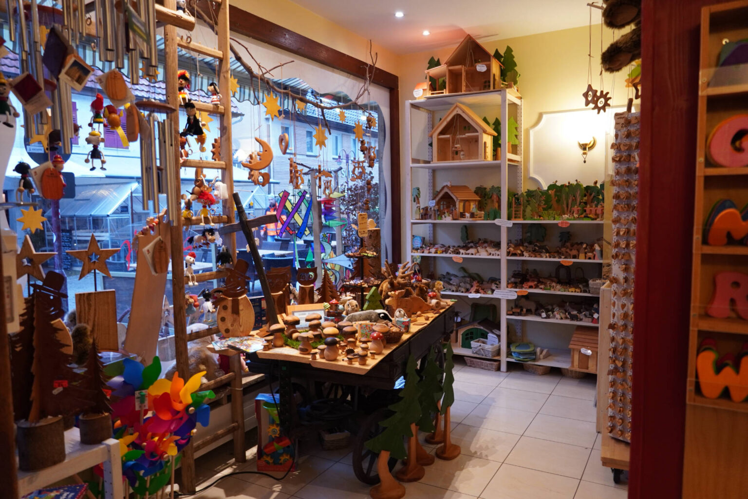 Holzatelier Lissner Laden Innen