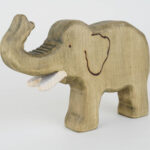 Holzfigur Elefant maxi mit Zahn