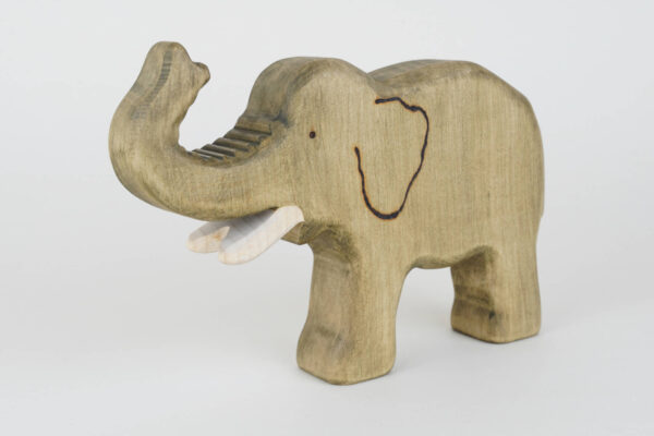 Holzfigur Elefant maxi mit Zahn