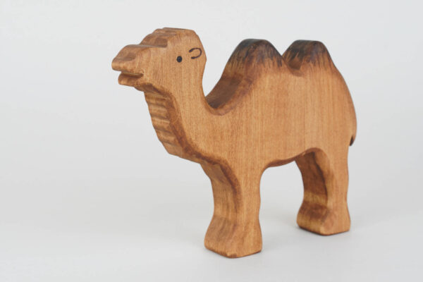Holzfigur Kamel gross stehend