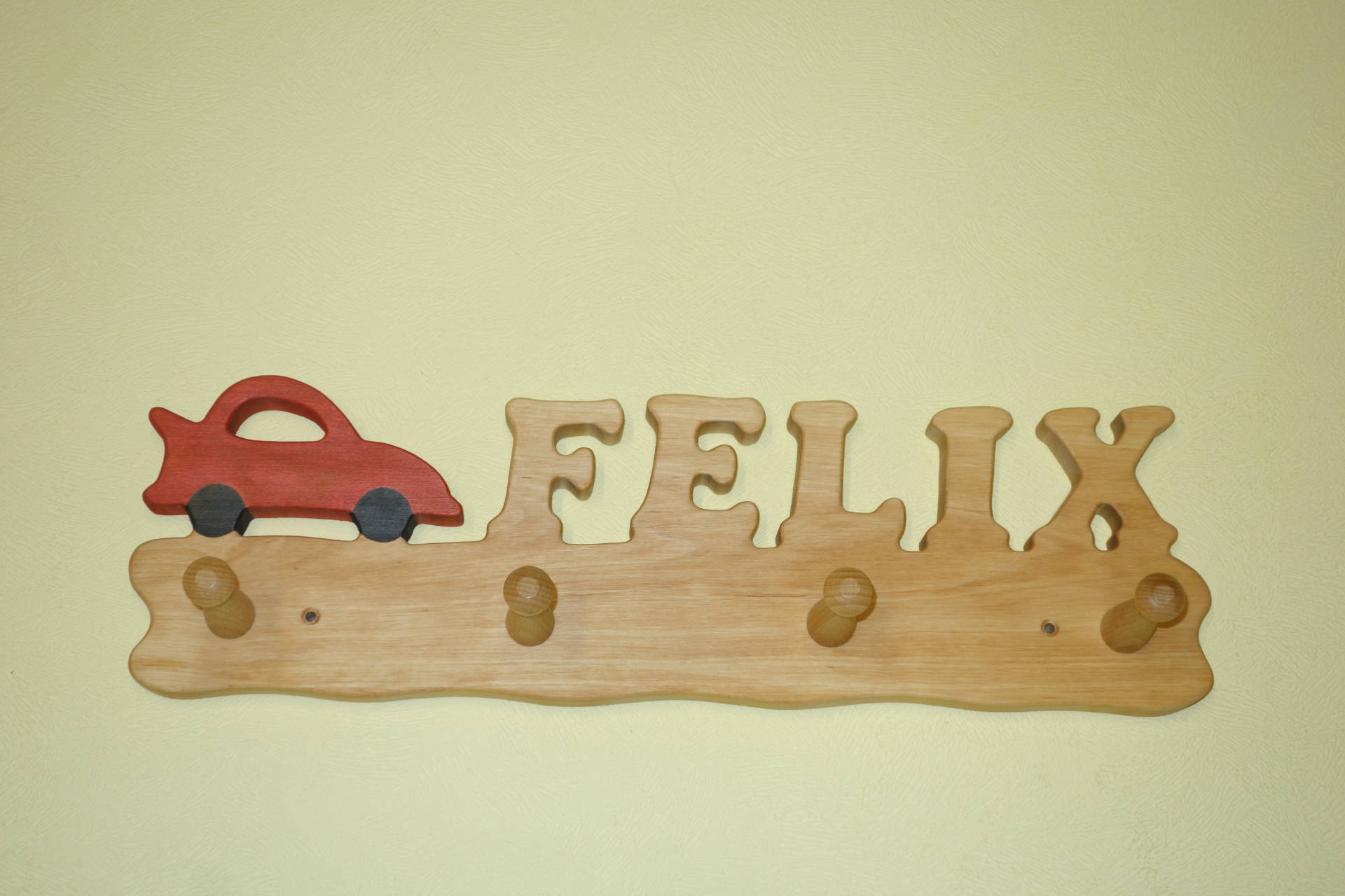 Kindergarderobe Auto und Felix