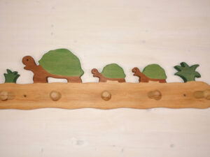 Kindergarderobe mit Schildkröten